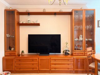 Mueble de salón de madera