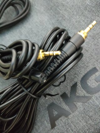 AKG K371-BT Auriculares Bluetooth Cerrados