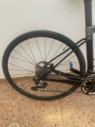 Bicicleta Eléctrica BH Carretera 2025