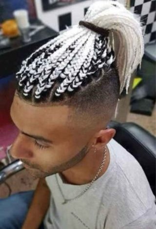 Trenzas africanas y uñas