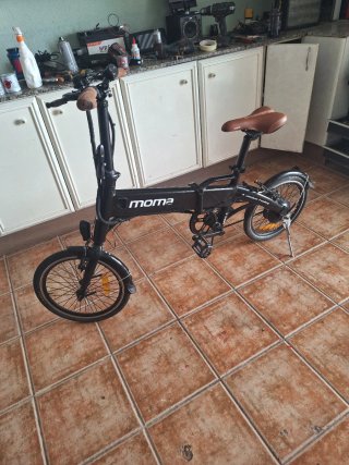 Bicicleta eléctrica Moma plegable