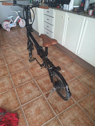 Bicicleta eléctrica Moma plegable