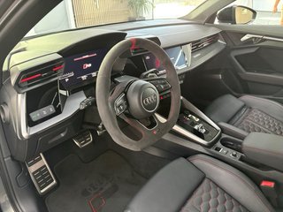 Audi RS3 2024