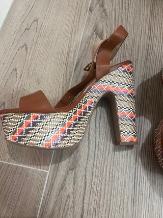 Sandali Exé con zeppa cuoio e fantasia