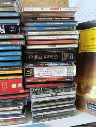 Lote 230 CDs Música + DVDs Conciertos