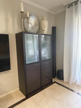 Mesa de comedor y 6 sillas madera oscura