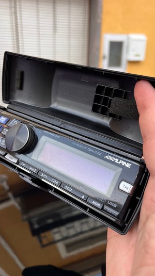 Alpine CDA-117RI Receptor CD MP3 WMA AAC