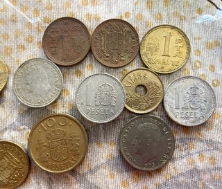 Lote de monedas antiguas de pesetas