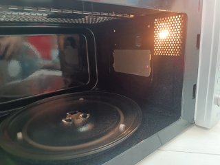Microondas 20L con Grill Cecotec