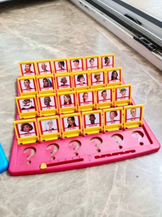 Juego de mesa ¿Quién es Quién?