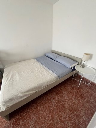 Cama doble (estructura y colchón)