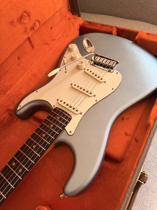Fender American Ultra Luxe Vintage 60s