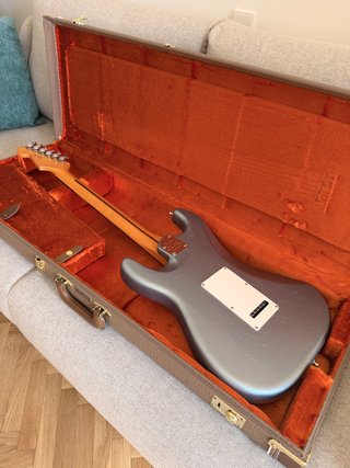 Fender American Ultra Luxe Vintage 60s
