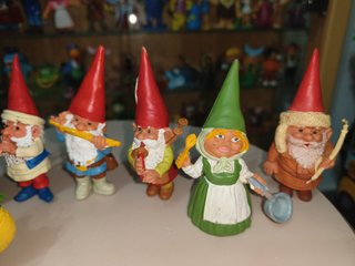 Lote 16 figuras goma pvc Gnomos star toys años 80