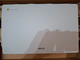 Chromebook Nuevo Plata en caja" sin estrenar "