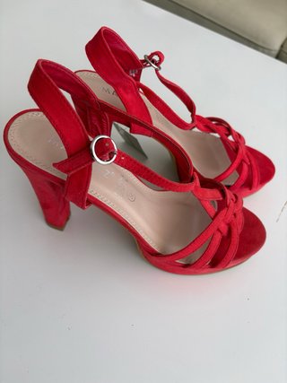 Sandalias Rojas