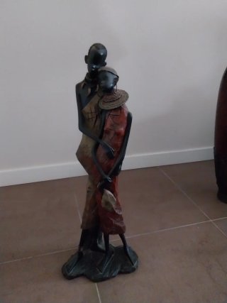 Figura pareja africana cerámica