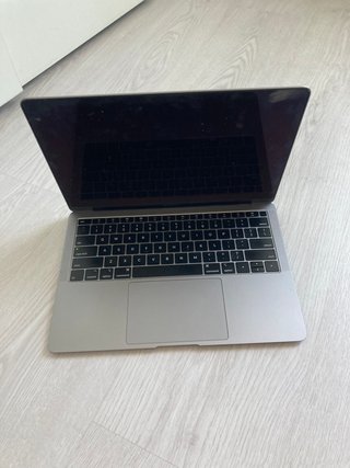 MacBook Air 13 2018 16GB RAM 500GB SSD