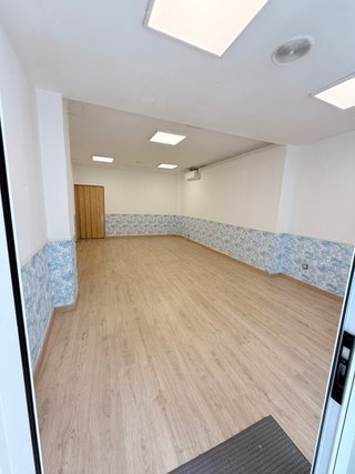 Local comercial en centro de Alhaurín de la Torre