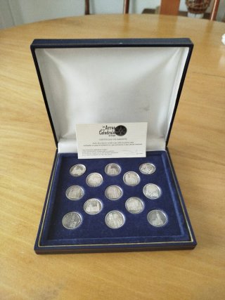 Estuche Arras Catedrales Aragón Plata