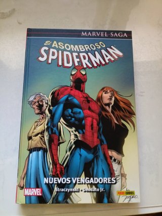 EL ASOMBROSO SPIDERMAN 8: NUEVOS VENGADORES