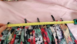 Preciosa falda estilo vintage estampada floral