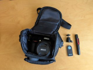 Nikon D3400 + Objetivo 18-55 + Funda