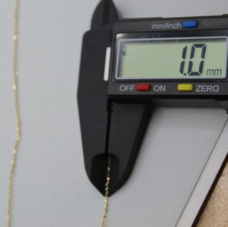 Cadena de oro de 18k. Peso: 1.39 gr.