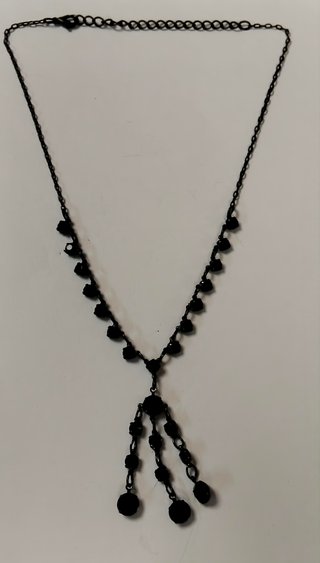 Collar antiguo cristal negro