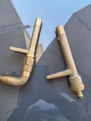 2 Acoples de riego latón