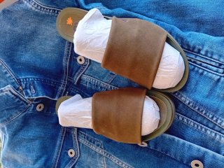 Sandalias  ART Larissa en  Nobuck Caki Talla 38