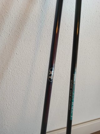 Palos de golf junior .