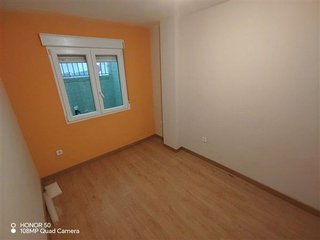 Piso en venta en Zona Ayuntamiento en Alhendín