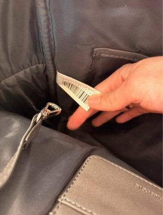 Mochila de viaje con estampado de ciudad
