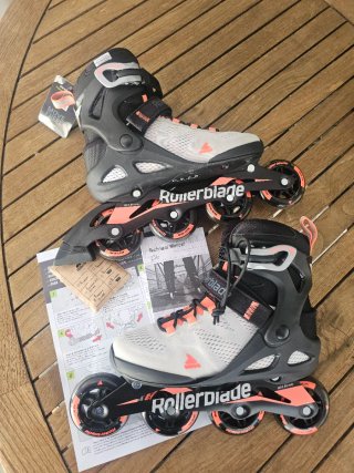 Patins em Linha Rollerblade Macroblade 80 Tam. 39