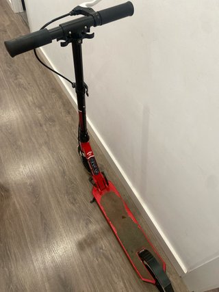 Patinete rojo Decathlon