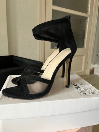 Sandalias de fiesta negras Talla 39 a estrenar