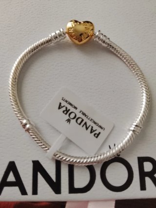 Pulsera Pandora Corazón Dorado Talla 16cm