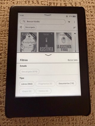Kindle 10ª Gen + Cable + Funda + Libros