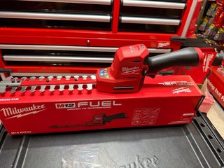 Milwaukee M12 FUEL Cortasetos 20cm