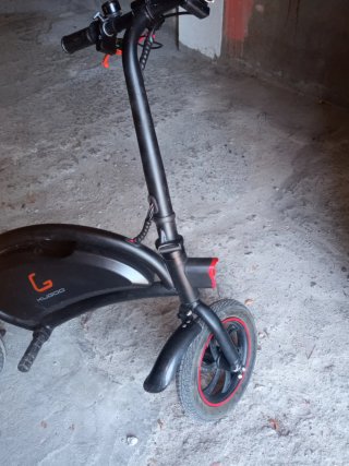 Bicicleta eléctrica manejable