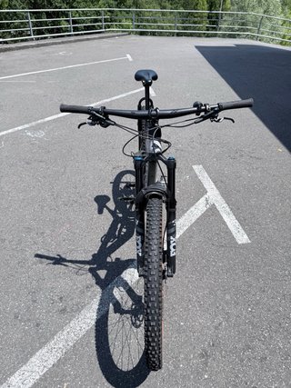 Canyon Neuron CF8 + casco integral +codera+rodill