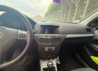 Opel Astra H 1.6 16V