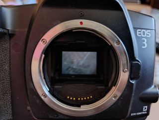 Canon EOS 3 eye control 35 mm