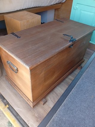 Baúl antiguo madera vintage