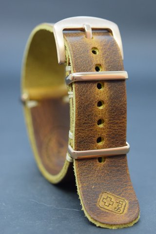 Correa de reloj NATO de cuero estilo militar