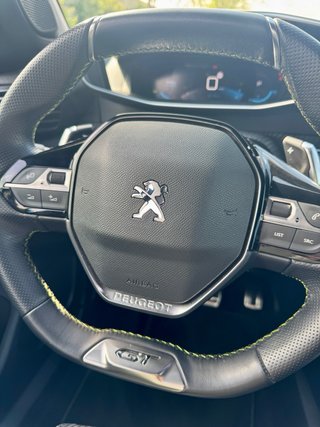 Peugeot 2008 2021