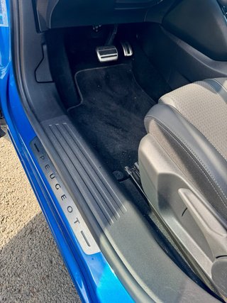 Peugeot 2008 2021