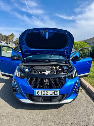 Peugeot 2008 2021