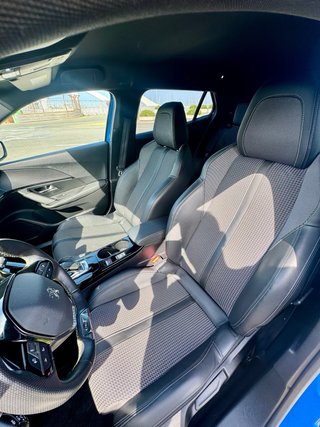Peugeot 2008 2021
